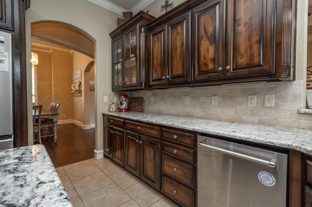 6402 Parkwood Place, Amarillo, TX 79119