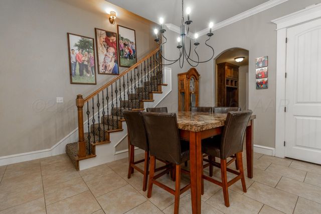 6402 Parkwood Place, Amarillo, TX 79119