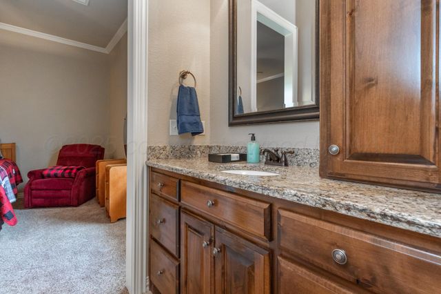 6402 Parkwood Place, Amarillo, TX 79119