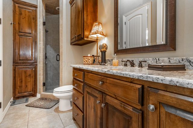 6402 Parkwood Place, Amarillo, TX 79119