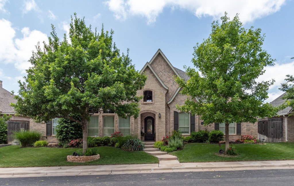 6402 Parkwood Place, Amarillo, TX 79119