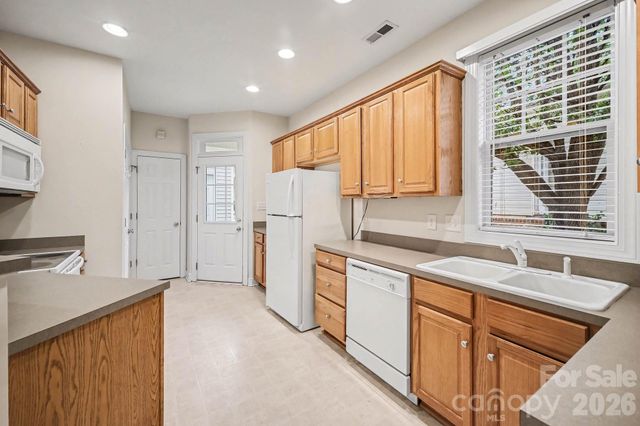 2065 Gable Way Lane, Matthews, NC 28104