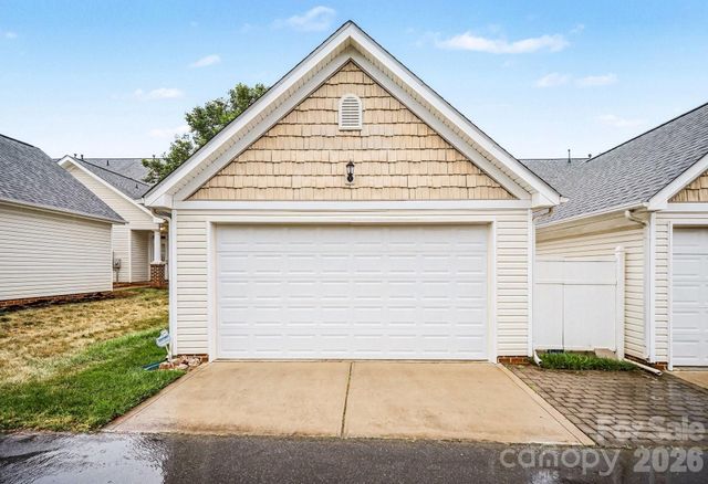 2065 Gable Way Lane, Matthews, NC 28104