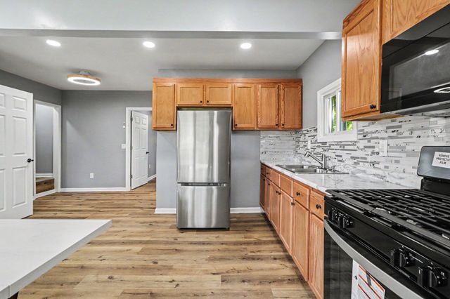2790 Emerson Street, Portage, IN 46368