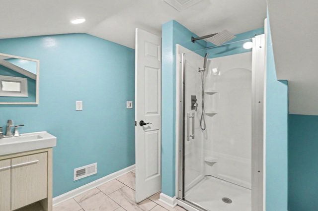2790 Emerson Street, Portage, IN 46368