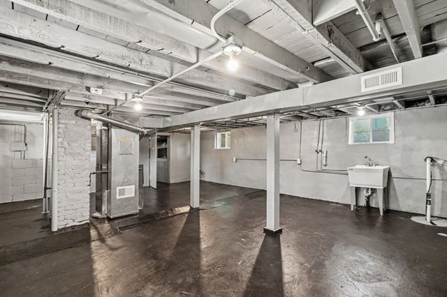 2790 Emerson Street, Portage, IN 46368