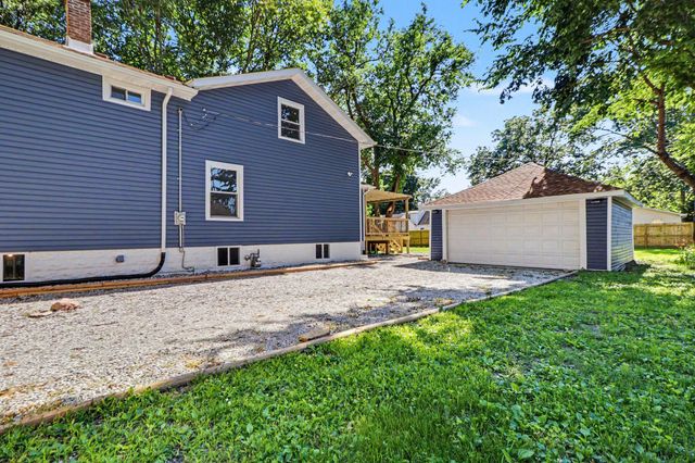 2790 Emerson Street, Portage, IN 46368