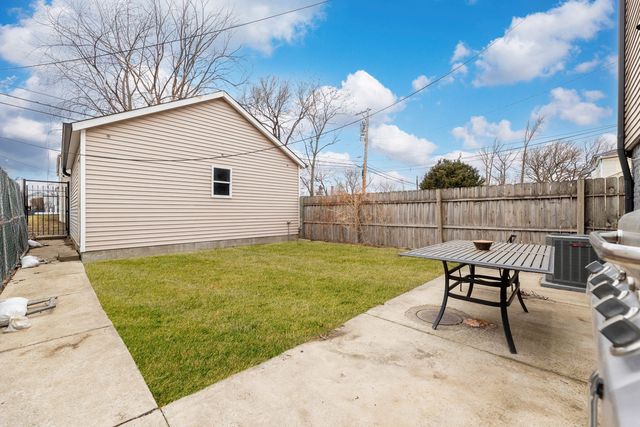 5012 S Ada Street, Chicago, IL 60609