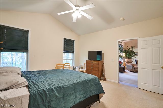1096 Venice Court, Macedonia, OH 44056