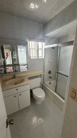 770 E 19th St A, Hialeah, FL 33013
