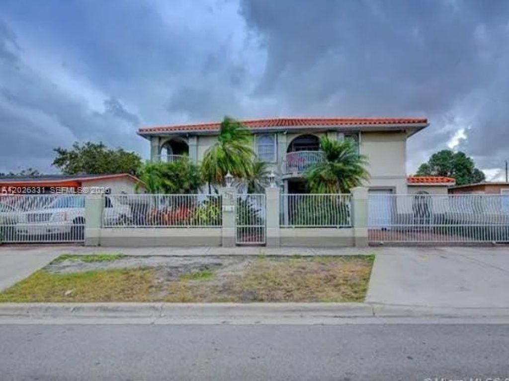 770 E 19th St A, Hialeah, FL 33013
