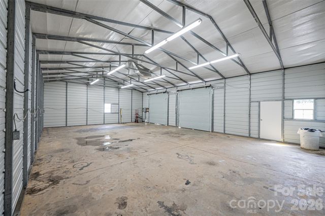 379 Horseshoe Bend Road, Hudson, NC 28638