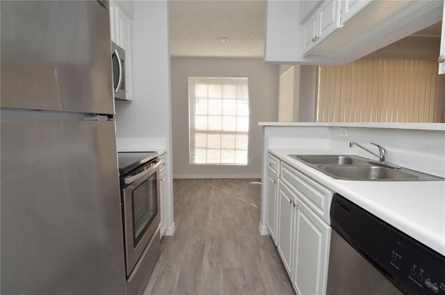 8635 MALLARD RESERVE DRIVE 103, Tampa, FL 33614