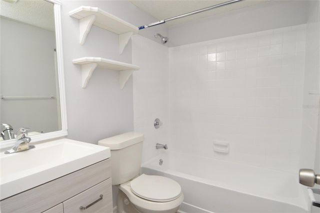 8635 MALLARD RESERVE DRIVE 103, Tampa, FL 33614