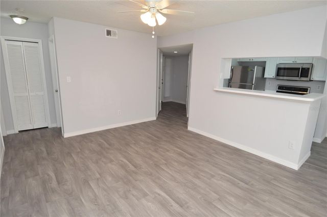 8635 MALLARD RESERVE DRIVE 103, Tampa, FL 33614