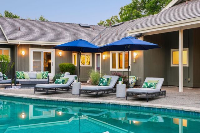 28100 Story Hill Lane, Los Altos Hills, CA 94022