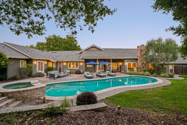 28100 Story Hill Lane, Los Altos Hills, CA 94022