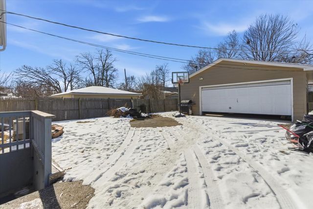 1526 Ridgeway Avenue, Round Lake Beach, IL 60073