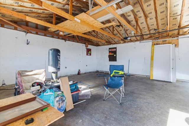 1526 Ridgeway Avenue, Round Lake Beach, IL 60073