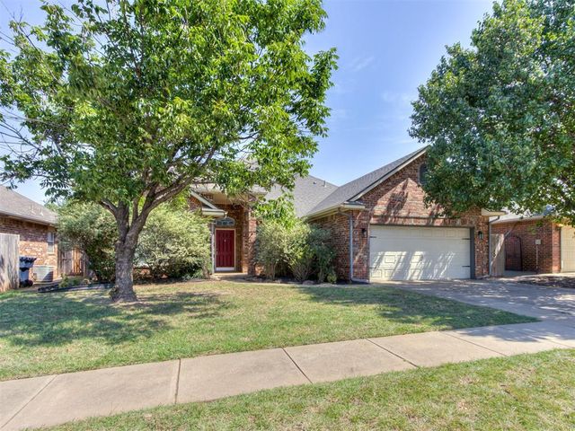1933 NW 176th Street, Edmond, OK 73012