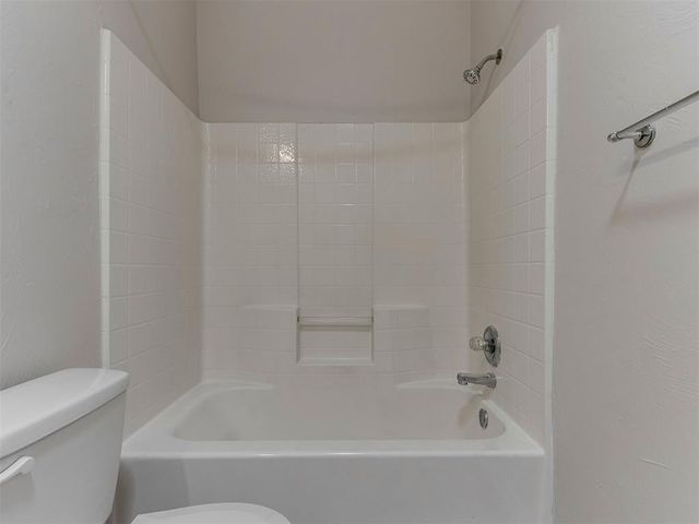 1933 NW 176th Street, Edmond, OK 73012