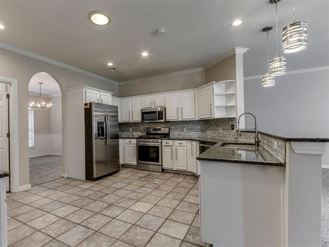 1933 NW 176th Street, Edmond, OK 73012