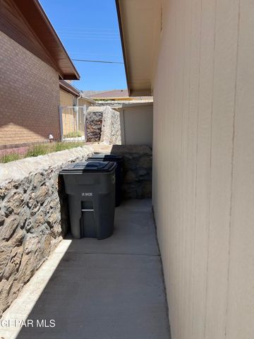 6044 CABRILLO Drive, El Paso, TX 79912