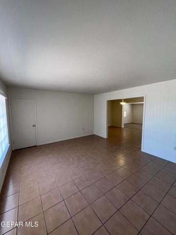 6044 CABRILLO Drive, El Paso, TX 79912