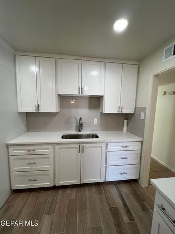 6044 CABRILLO Drive, El Paso, TX 79912