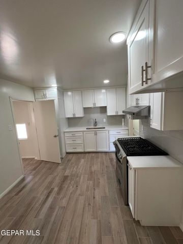 6044 CABRILLO Drive, El Paso, TX 79912