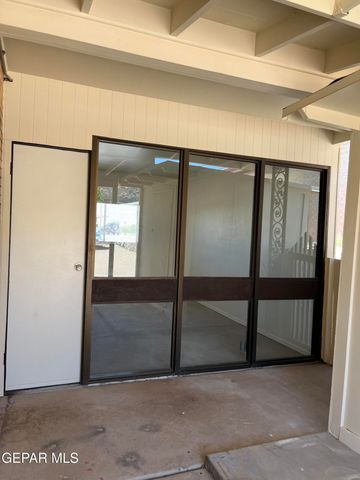 6044 CABRILLO Drive, El Paso, TX 79912