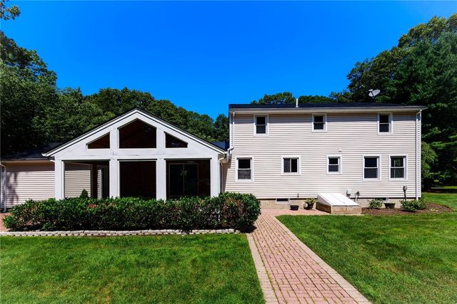 680 Fletcher Road, North Kingstown, RI 02852