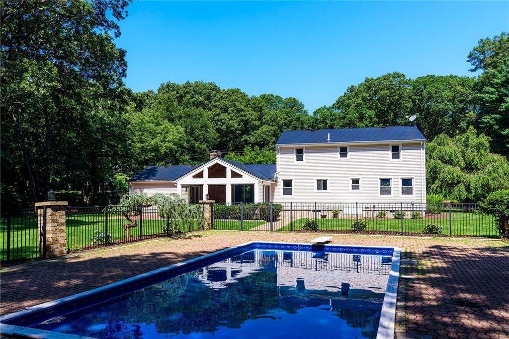 680 Fletcher Road, North Kingstown, RI 02852