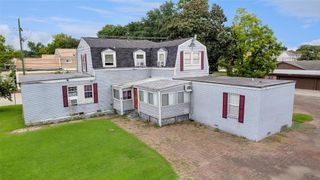 317 W Lewis Street, Conroe, TX 77301
