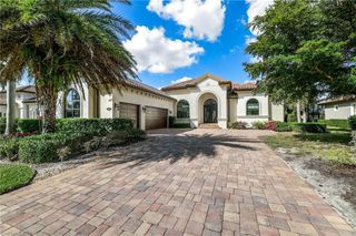 6851 Lakewood Isle DR, Fort Myers, FL 33908