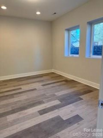 371 S Bruns Avenue, Charlotte, NC 28208