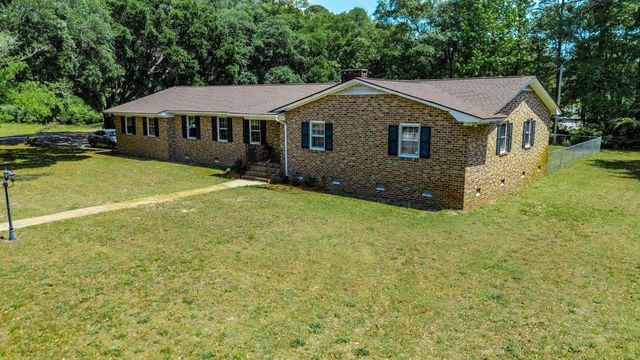 1203 Birch Ave., Conway, SC 29526