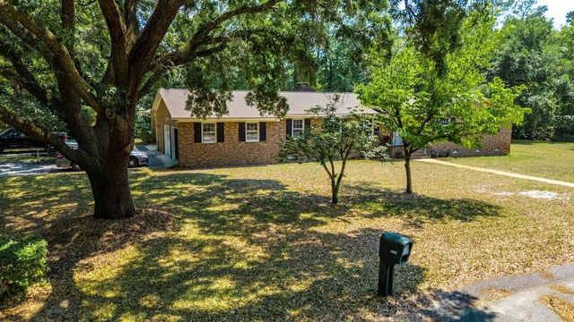 1203 Birch Ave., Conway, SC 29526