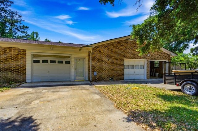 1203 Birch Ave., Conway, SC 29526