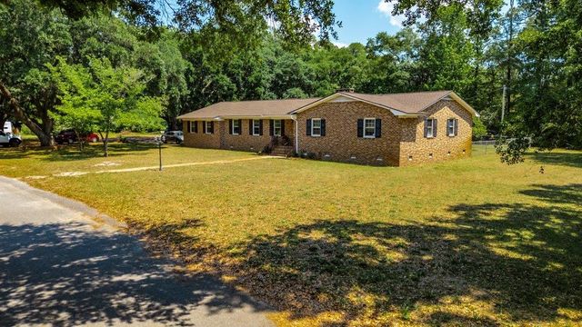 1203 Birch Ave., Conway, SC 29526