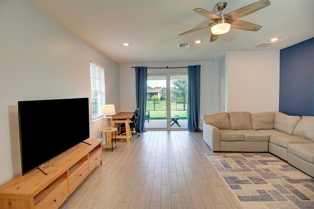1307 Tangled Orchard Trace, Loxahatchee, FL 33470