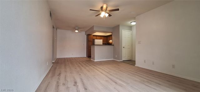 1455 East Katie Avenue C28, Las Vegas, NV 89119