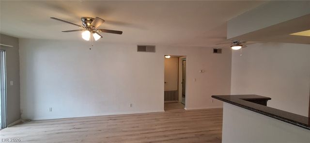 1455 East Katie Avenue C28, Las Vegas, NV 89119