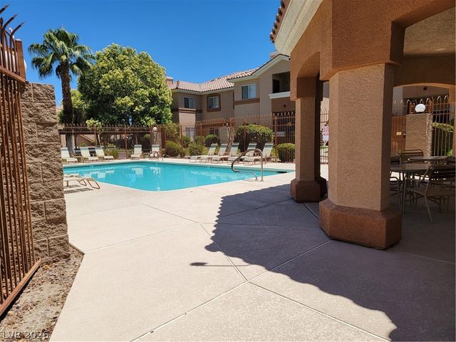 1050 East Cactus Avenue 1015, Las Vegas, NV 89183