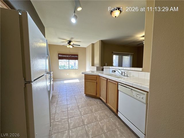 1050 East Cactus Avenue 1015, Las Vegas, NV 89183