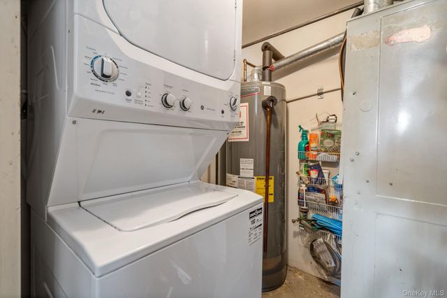 110 Vogel Loop, Staten Island, NY 10314