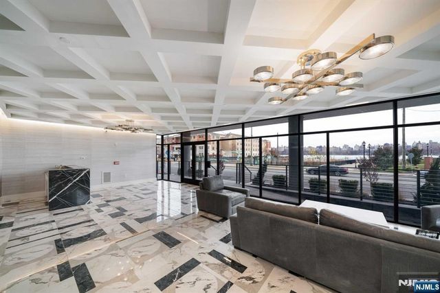 7101 River Road 306A, North Bergen, NJ 07047