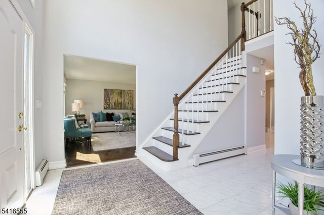 17 Garden St, East Hanover Twp., NJ 07936