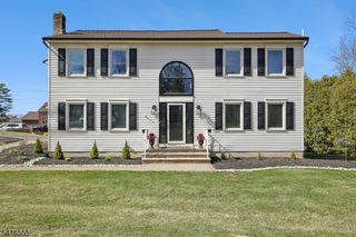 17 Garden St, East Hanover Twp., NJ 07936