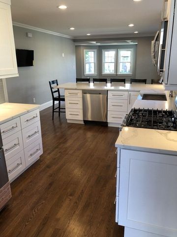 440 Central Avenue 1, Milton, MA 02186